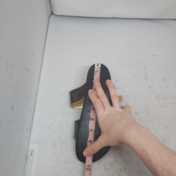 Louis Vuitton Brown Gold Buckle Bom Dia Monogram Flat Slide Sandals - Picture 12 of 16